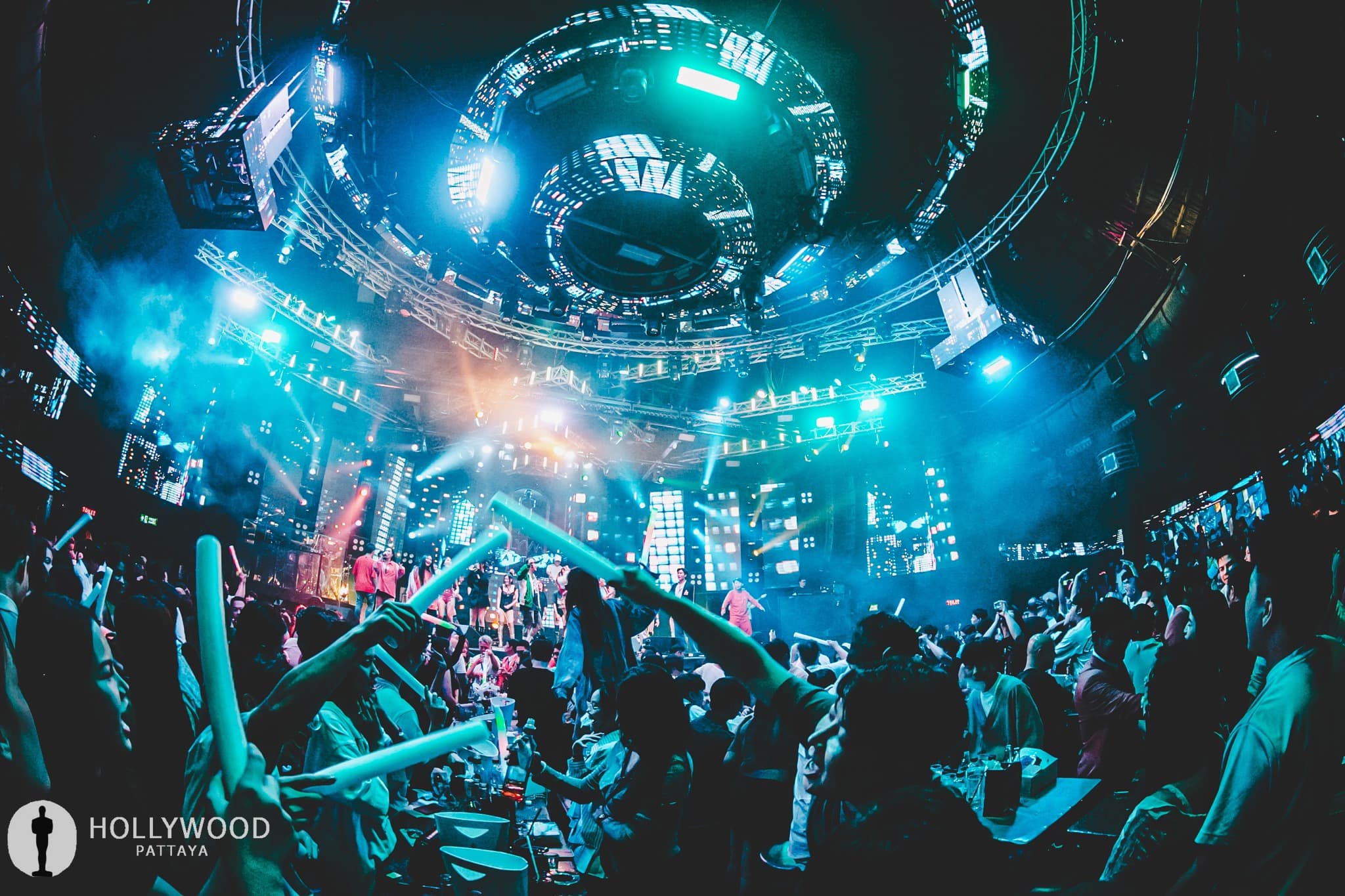 ดูรูป / Facebook