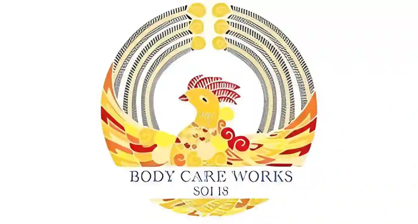 ภาพถ่ายแสดงการตกแต่งภายนอก ภายใน พนักงาน และบรรยากาศของBody Care Works